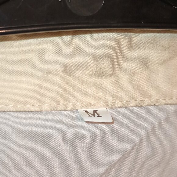 NEW Men's African Dashiki Dress Shirt Beige Medium - Picture 3 of 5